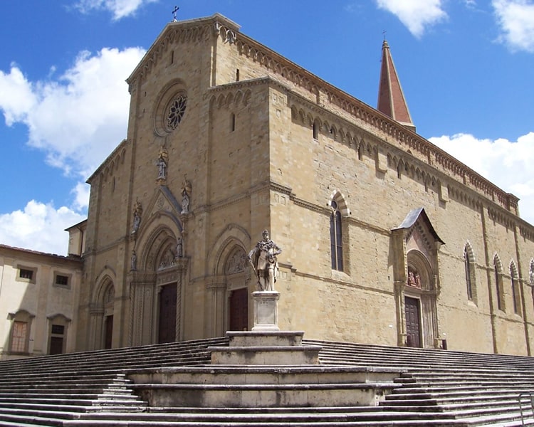 Arezzo, luogo simbolo della cultura medioevale e rinascimentale